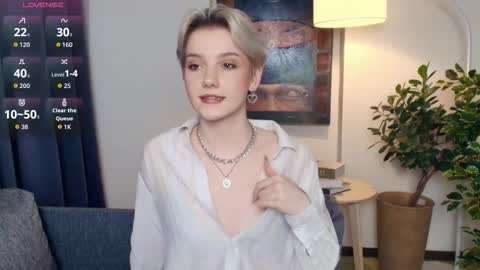 Kate online show from 11.26.25