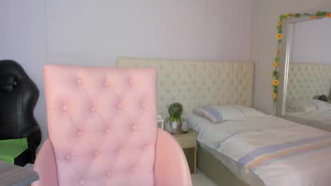 nami_sam online show from 12.04.24