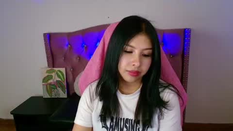 namiko_park_ online show from 06.23.26