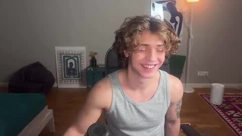 Snapshot of namiraaxel chatting on 01.21.25 Georges online show from 01.21.25