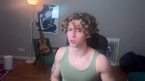 Snapshot of namiraaxel chatting on 01.29.25 Georges online show from 01.29.25