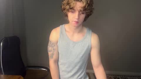 Snapshot of namiraaxel chatting on 10.03.25 Georges online show from 10.03.25