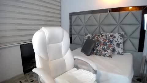 Nana levy online show from 12.22.24