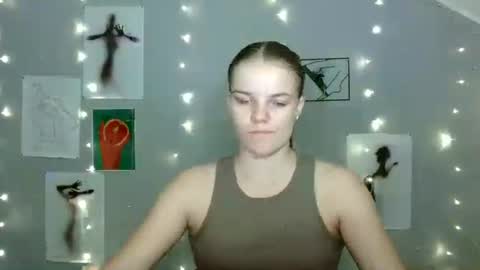 Nana online show from 09.19.25