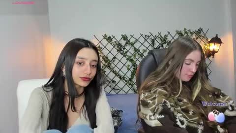 Snapshot of nana_rousse chatting on 02.18.26 Rousse online show from 02.18.26