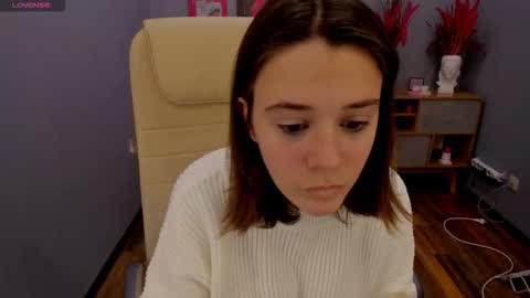 Snapshot of nanami_hot_ chatting on 11.21.25 nanami_hot_ online show from 11.21.25