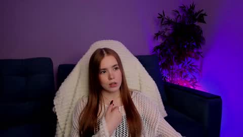 Snapshot of nanami_v02 chatting on 01.31.25 Maeve online show from 01.31.25