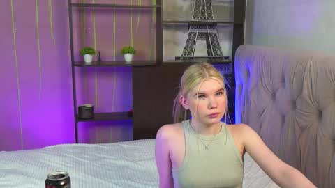 Snapshot of nanami_v02 chatting on 02.13.25 Maeve online show from 02.13.25