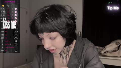 Nana online show from 12.24.24