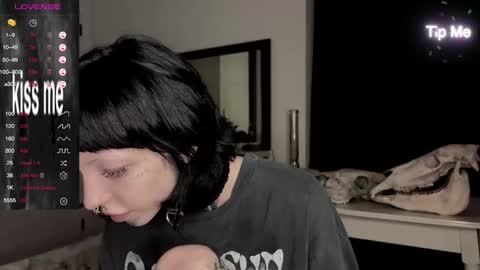 Nana online show from 12.27.24