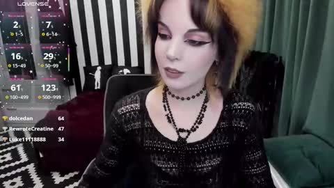 Nancy online show from 09.30.25