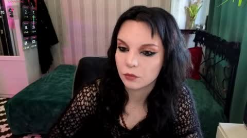 Nancy online show from 05.12.26