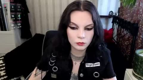 Nancy online show from 06.11.26