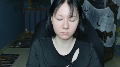 Snapshot of nancymartinez chatting on 10.30.25 nancymartinez online show from 10.30.25