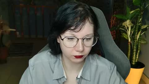 Snapshot of nancymartinez chatting on 11.05.25 nancymartinez online show from 11.05.25