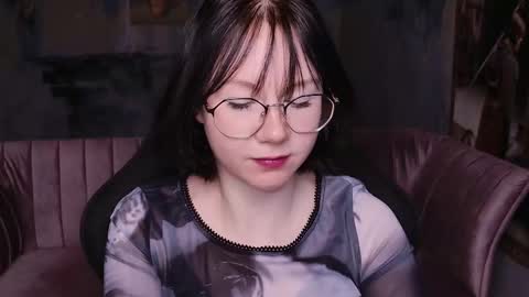 Snapshot of nancymartinez chatting on 11.15.25 nancymartinez online show from 11.15.25