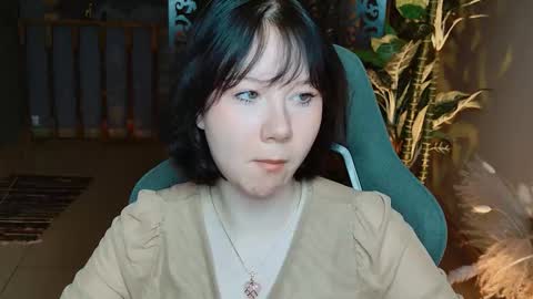 Snapshot of nancymartinez chatting on 11.19.25 nancymartinez online show from 11.19.25