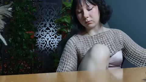 Snapshot of nancymartinez chatting on 11.27.25 nancymartinez online show from 11.27.25