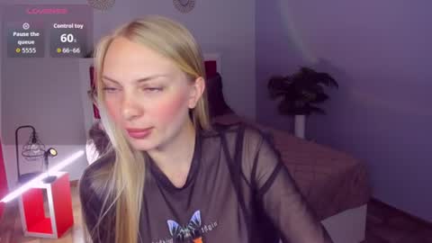 Snapshot of nancysummer chatting on 06.21.26 NancySummer online show from 06.21.26