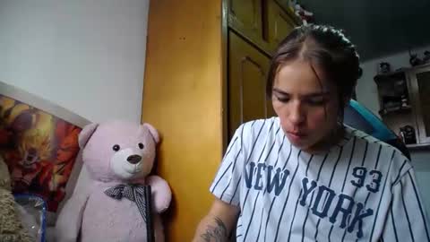 Snapshot of nanna_yoshi chatting on 02.27.26 nanna yoshi online show from 02.27.26