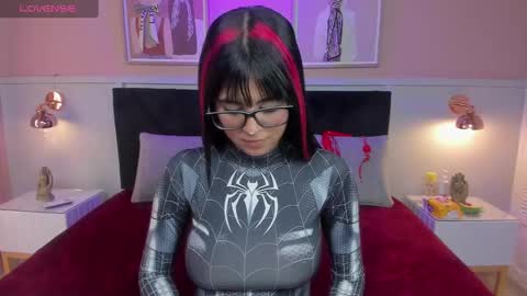 Naoko online show from 01.16.25