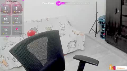 Snapshot of naoko_uwu chatting on 10.24.25 Naoko online show from 10.24.25