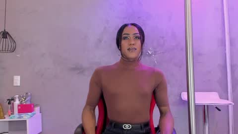 Naomi Blair online show from 06.07.26