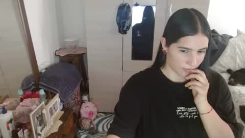 naomi_d online show from 05.02.26
