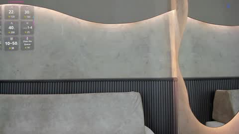 Naomi  online show from 02.01.25