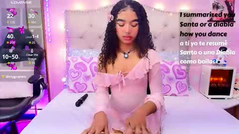 naomi_star8 online show from 10.04.25