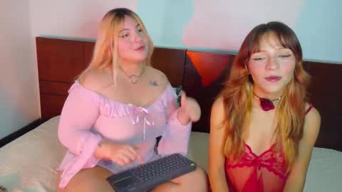 Snapshot of naomiandtsuki chatting on 03.16.26 Naomi and Tsuki online show from 03.16.26