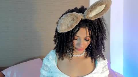 naomidawson online show from 10.29.25