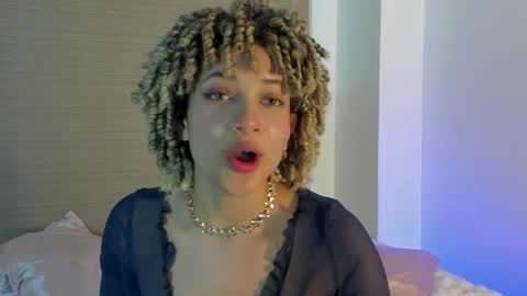 naomidawson online show from 01.14.26