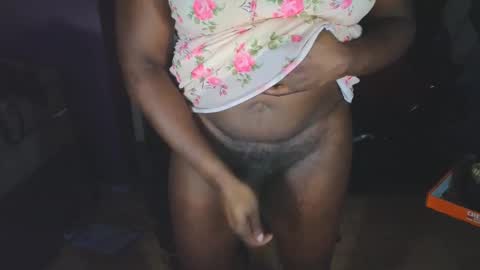 Snapshot of naomifux chatting on 02.24.26 Naomi online show from 02.24.26