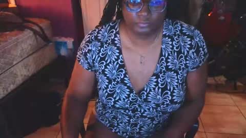 Snapshot of naomifux chatting on 02.28.26 Naomi online show from 02.28.26