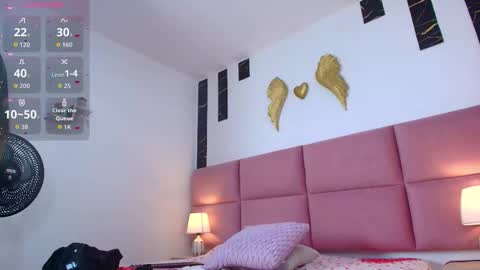 Snapshot of naomii_rosse chatting on 11.08.25 naomii_rosse online show from 11.08.25