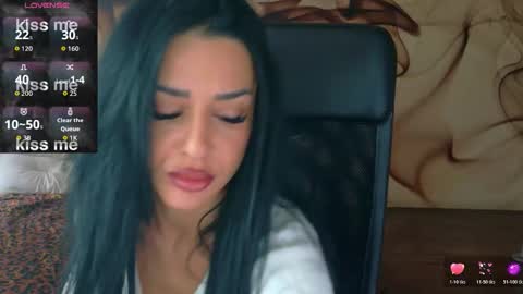 NaomiScarlett online show from 11.07.25