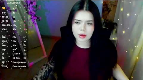 Snapshot of naomivibes chatting on 05.04.26 Naomi online show from 05.04.26