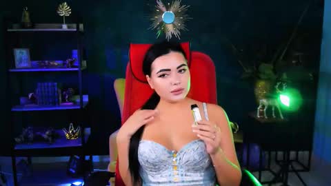 naomiwilsons online show from 11.14.25