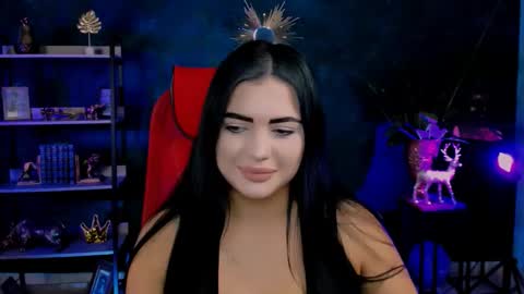 naomiwilsons online show from 11.19.25