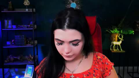 naomiwilsons online show from 12.16.25