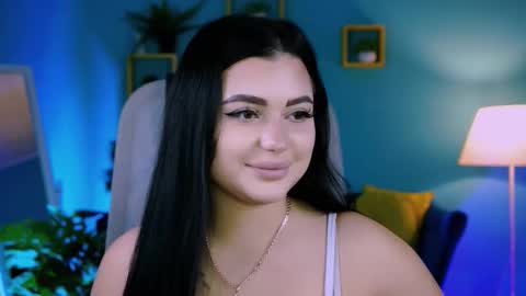 naomiwilsons online show from 12.17.25