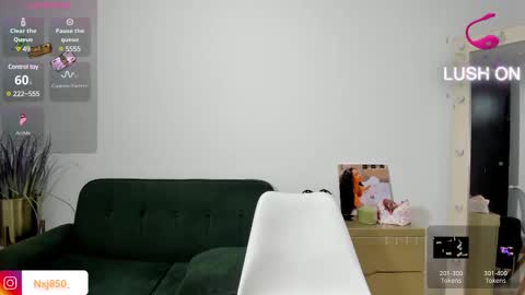 Naomi     online show from 03.12.25