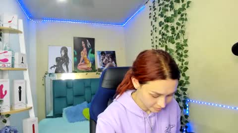 Snapshot of naomy777_ chatting on 01.27.25 naomy online show from 01.27.25