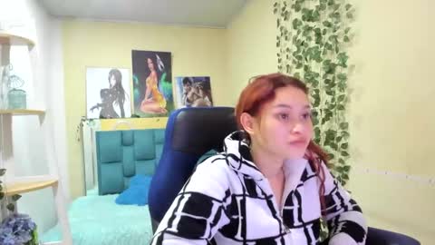 Snapshot of naomy777_ chatting on 02.01.25 naomy online show from 02.01.25