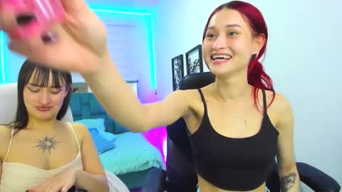 Snapshot of naomy777_ chatting on 09.13.25 naomy online show from 09.13.25