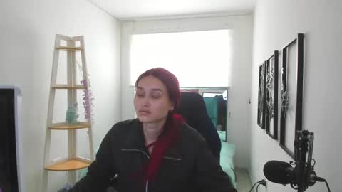 Snapshot of naomy777_ chatting on 10.22.25 naomy online show from 10.22.25