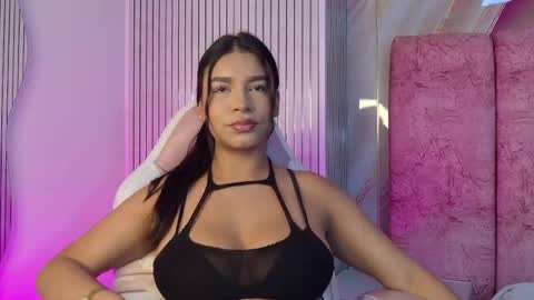 Naomy  online show from 05.10.26