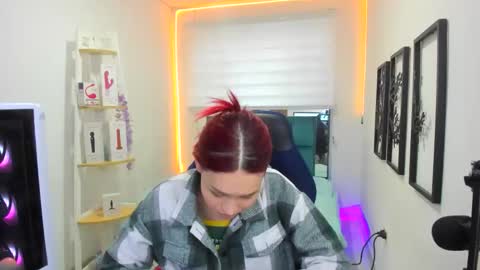 naomy_sex_69 online show from 11.09.25