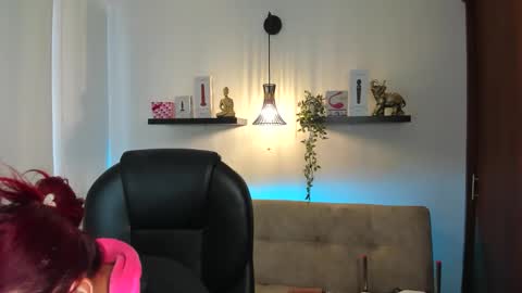 Snapshot of naomy_stanley chatting on 03.01.26 Naomy Stanley online show from 03.01.26